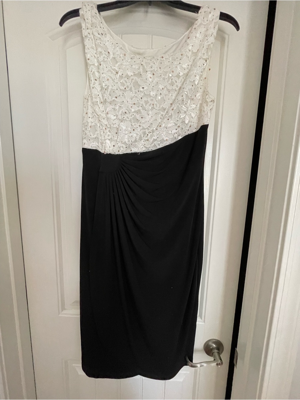 Coach Sleeveless Two-Tone Lace Bodice Dress in White and Black